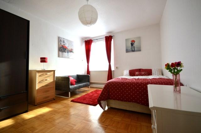 Hallfield Estate, Bayswater, London, W2 6EN