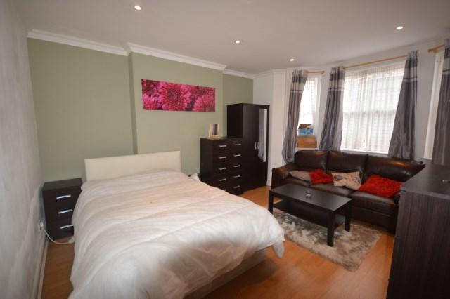Devonport Road, Shepherds Bush, London, W12 8NZ