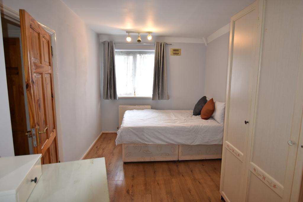 Hilary Road, Shepherds Bush, London, W12 0QB