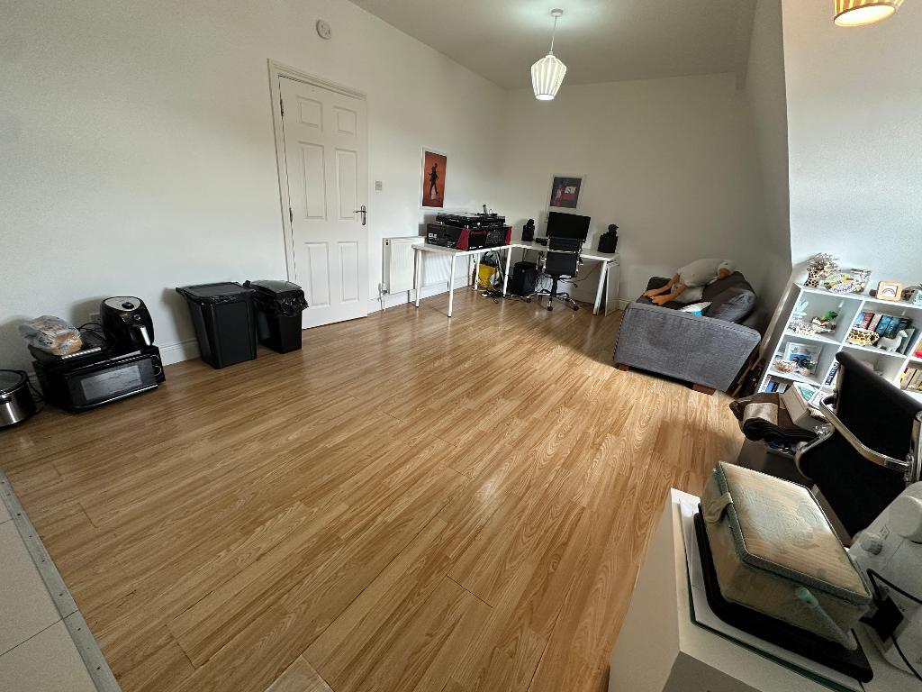 The Vale, Uxbridge Road, Shepherds Bush, London, W3 7SB