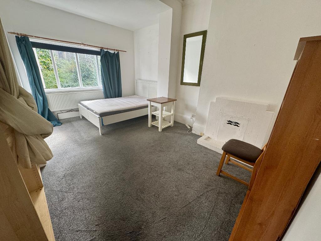 Brackenbury Gardens, Hammersmith, W6 0BP