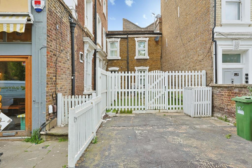 1 Oaklands Grove, Shepherds bush, London, W12 0JD