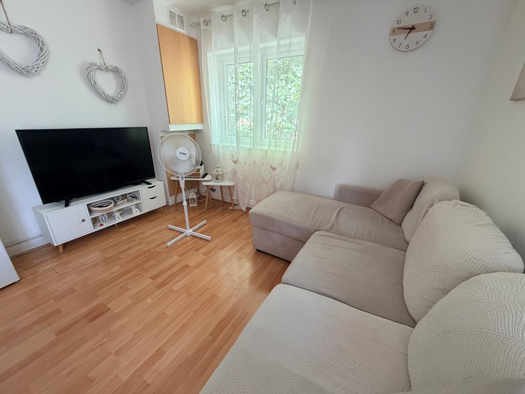 Broadway, West Ealing, London, W13 0TL
